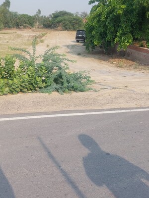  Plot – Exterior View View at Raebareli Road - for Sale