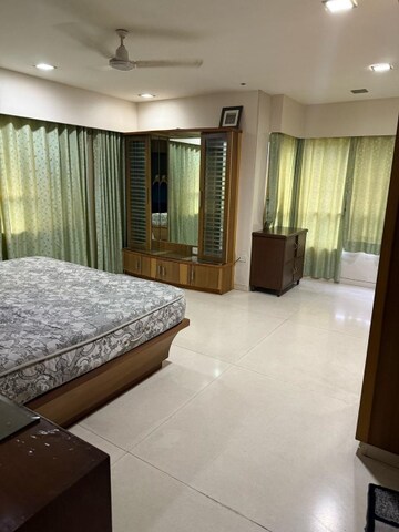 3 BHK Apartment For Rent in Eden Hall Worli, Worli