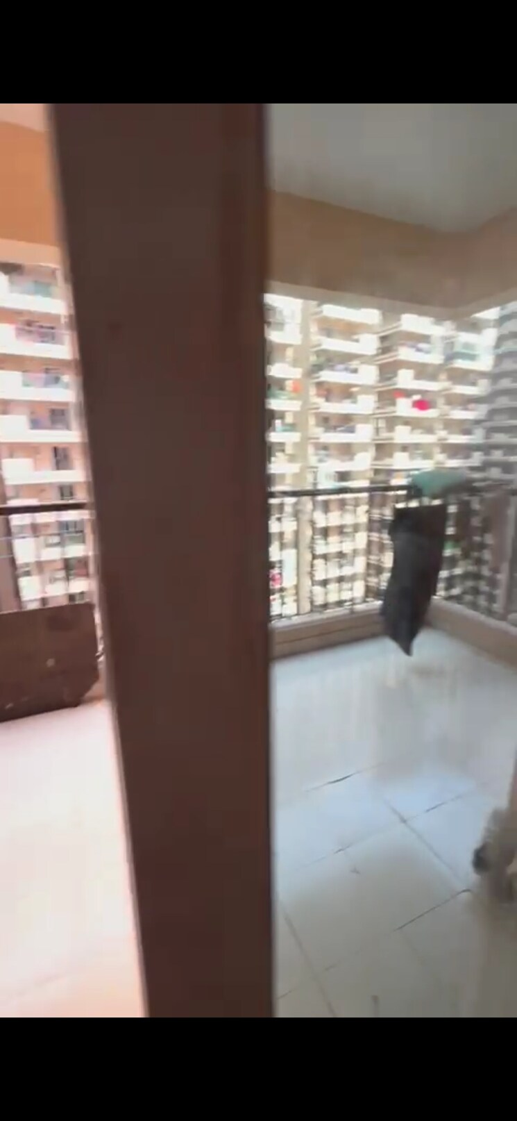 undefined, gaur-city-2-14th-avenue 3 Bedroom 1180 Sq.Ft. Apartment In Sector 16c Greater Noida Greater Noida 8790026