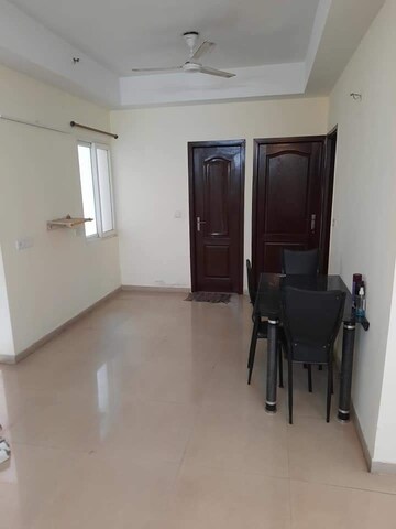 Room in 2 BHK Apartment at Wave Amore, Sector 32 – for Sale