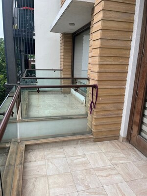 Staircase in 3 BHK Builder Floor at Dlf Phase I – for Sale