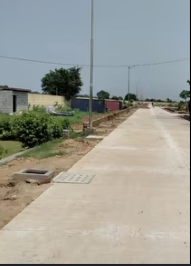 Balcony, soha-neal-city  162 Sq.Ft. Plot In Sector 98 Faridabad 8789927