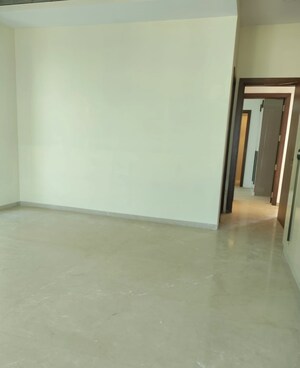 Room in 3 BHK Apartment at K Raheja Vivarea, Mahalaxmi – for Sale
