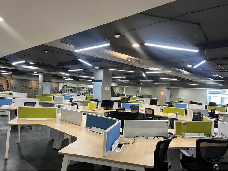 Team Area, lig colony Commercial Office Space 3000 Sq.Ft. In Lig Colony Indore 8790064