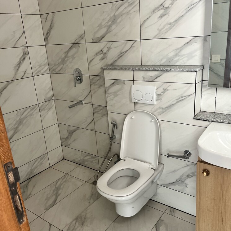 Bathroom, conscient-hines-elevate 3 Bedroom 1159 Sq.Ft. Apartment In Sector 59 Gurgaon 8790152