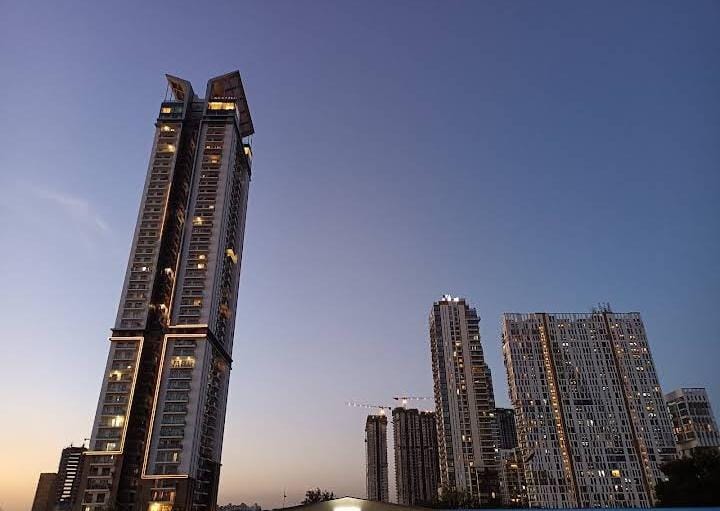 4 BHK + Servant Room Apartment For Sale in M3M Latitude