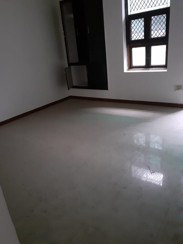 Room, pi i and ii greater noida 1 Bedroom 40 Sq.Mt. Builder Floor In Pi I And Ii Greater Noida Greater Noida 8790122