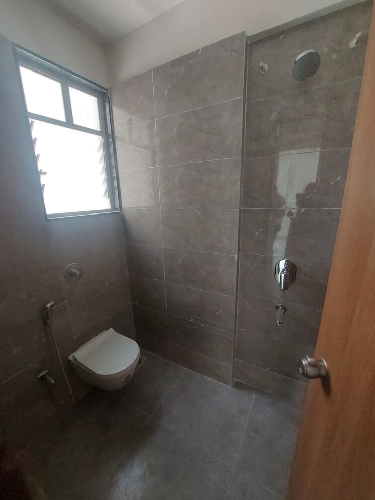 Bathroom, saheel-itrend-life 2 Bedroom 707 Sq.Ft. Apartment In Wakad Pune 8790176