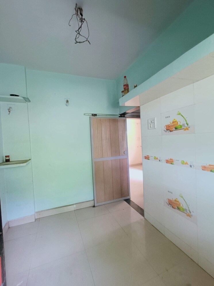 Room, dombivli west 1 RK 350 Sq.Ft. Apartment In Dombivli West Thane 8790209