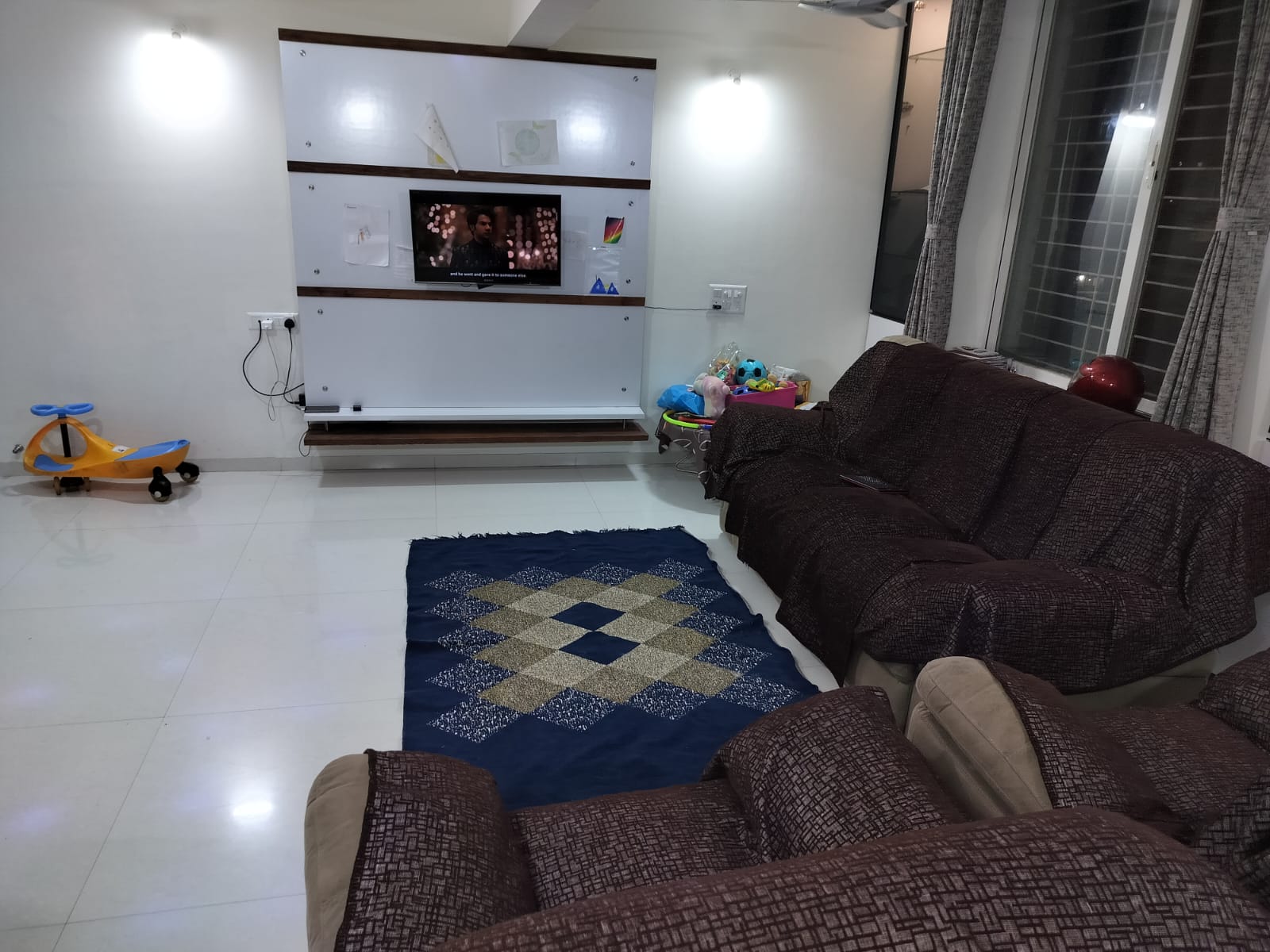 2 BHK Apartment For Rent in Windows CHS