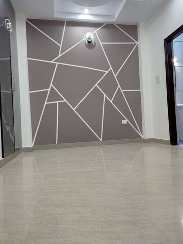 Room in 2 BHK Builder Floor at Vasundhara Sector 1 – for Sale