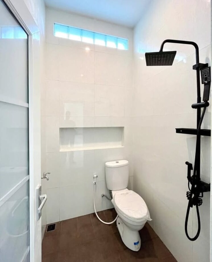 Bathroom, sector 29 2.5 Bedroom 1170 Sq.Ft. Builder Floor In Sector 29 Faridabad 8790243