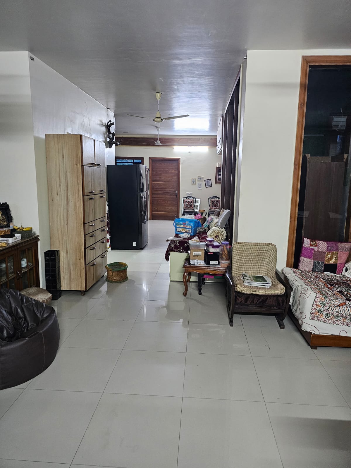3 BHK + Pooja Room Apartment For Rent in Venus Apartment Rohini se