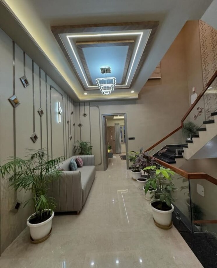 Living Room, sector 35 3 Bedroom 2520 Sq.Ft. Builder Floor In Sector 35 Faridabad 8790280