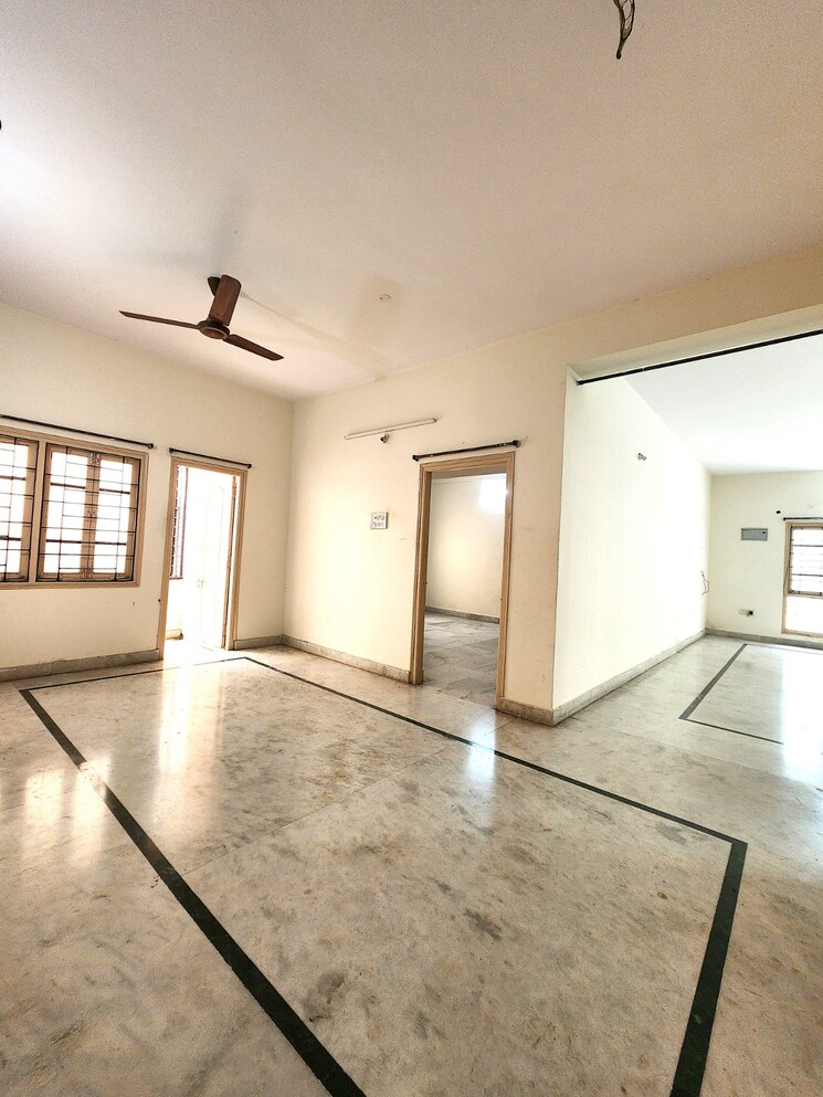Room, kukatpally 3 Bedroom 1675 Sq.Ft. Apartment In Kukatpally Hyderabad 8790275