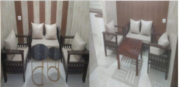 Living Room, om-enclave 2 Bedroom 120 Sq.Ft. Apartment In Dlf City Phase 3 Gurgaon 8790305