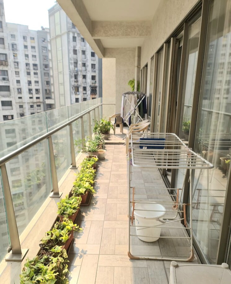 Balcony, l-t-emerald-isle 4 Bedroom 2430 Sq.Ft. Apartment In Powai Mumbai 8790297