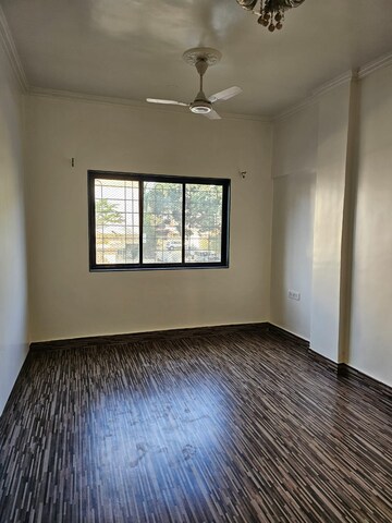 Bedroom in 2 BHK Apartment at Windsor Estate, Kalyani Nagar – for Rent