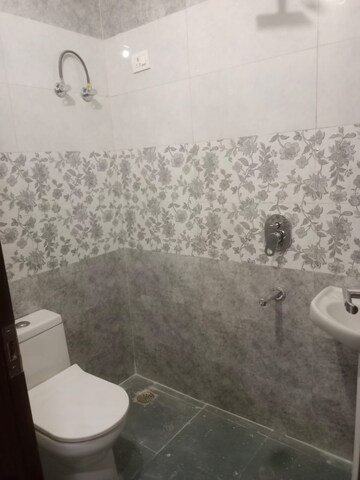 Bathroom in 2 BHK Builder Floor at Vasundhara Sector 2 – for Sale
