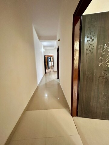 Building Lobby in 1 BHK Builder Floor at Saket – for Rent