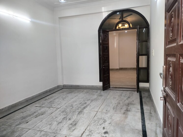 Room, green fields colony 3 Bedroom 1620 Sq.Ft. Builder Floor In Green Fields Colony Faridabad 8790346