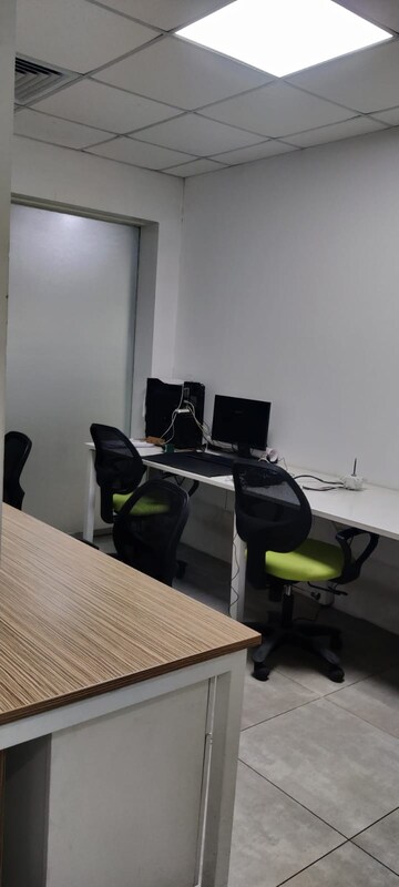 Office Space For Sale in JMD Galleria, Sector 48