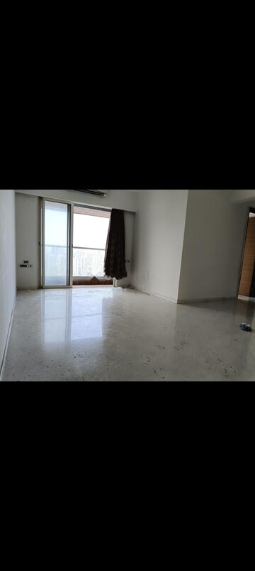 2 BHK Apartment For Rent in Ekta Tripolis, Goregaon West