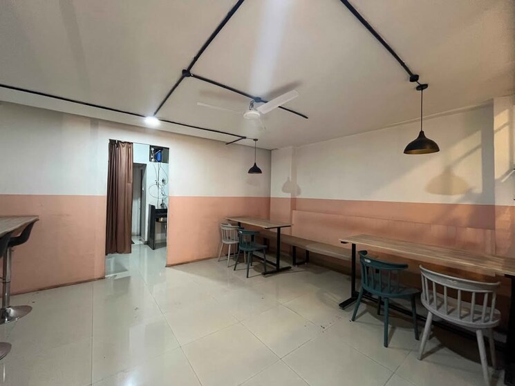 Team Area, vijay nagar Commercial Office Space 3300 Sq.Ft. In Vijay Nagar Indore 8790377