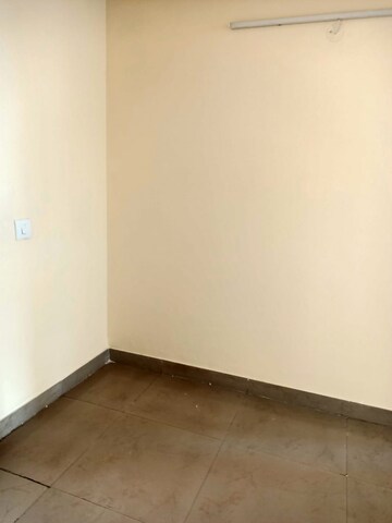Room in 3 BHK Apartment at RPS Savana, Sector 88 – for Sale