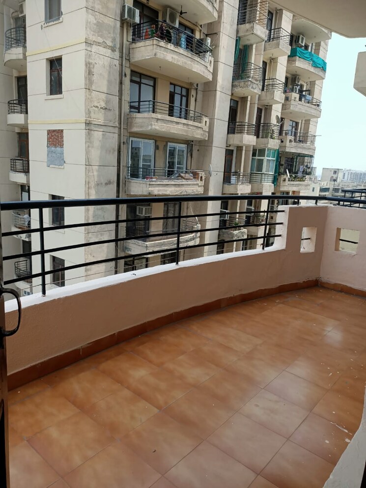 Balcony, rps-savana 3 Bedroom 1249 Sq.Ft. Apartment In Sector 88 Faridabad 8790564