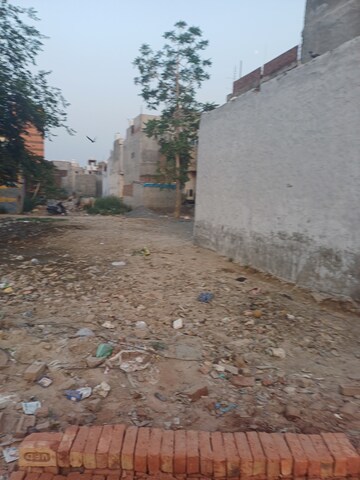  Plot For Sale in Dheeraj Nagar