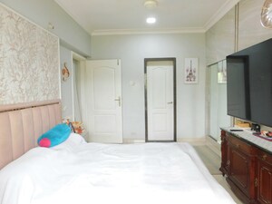 Bedroom in 3 BHK Apartment at K Raheja Raheja Residency, Malad East – for Sale