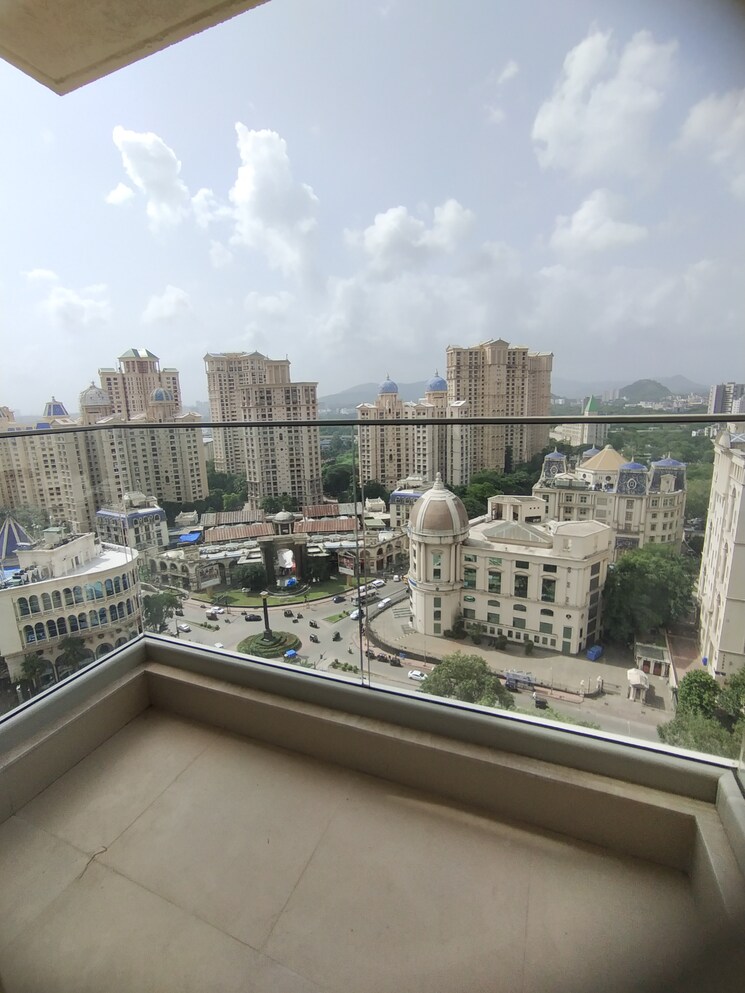 Balcony, hiranandani-highland 3 Bedroom 795 Sq.Ft. Builder Floor In Powai Mumbai 8790421
