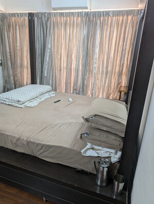 Bedroom in 4 BHK Apartment at Jaypee Klassic Shaurya, Sector 134 – for Sale
