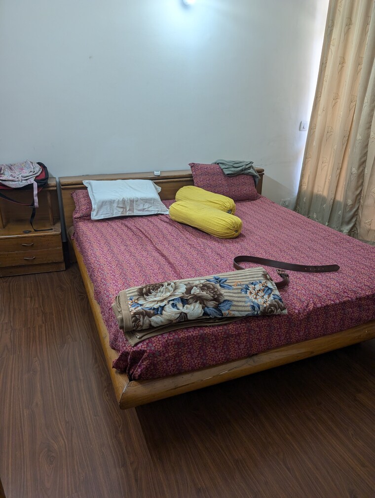 Bedroom, jaypee-klassic-shaurya 4 Bedroom 2500 Sq.Ft. Apartment In Sector 134 Noida 8790447