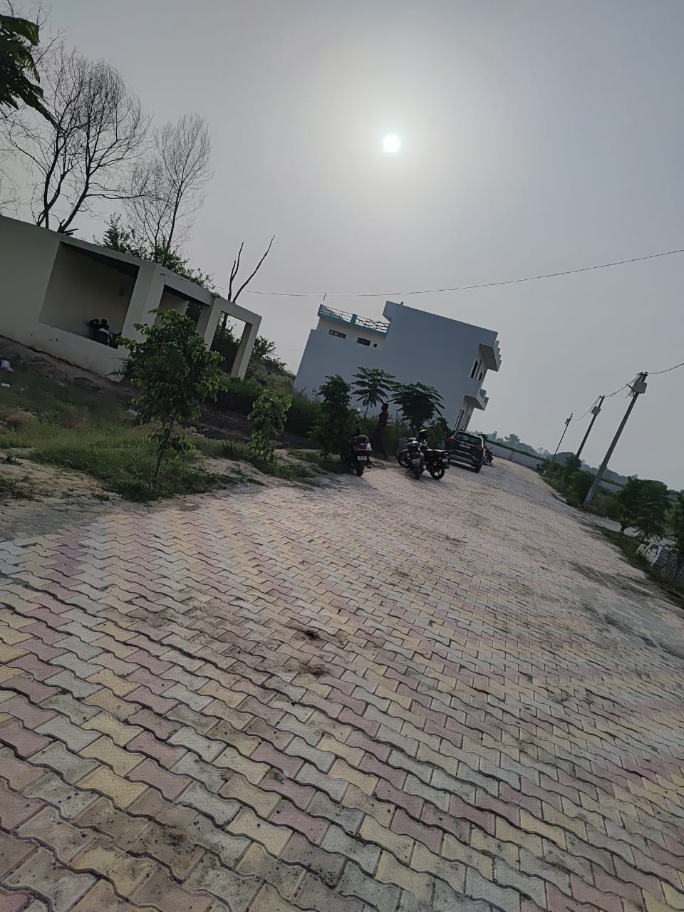 Plot For Sale in Hari Raj 