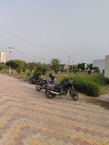  Plot – Exterior View View at Modipuram Bypass - for Sale