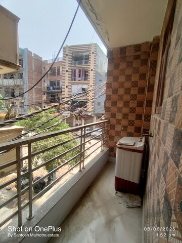 Balcony in 3 BHK Builder Floor at Dwarka Mor – for Rent