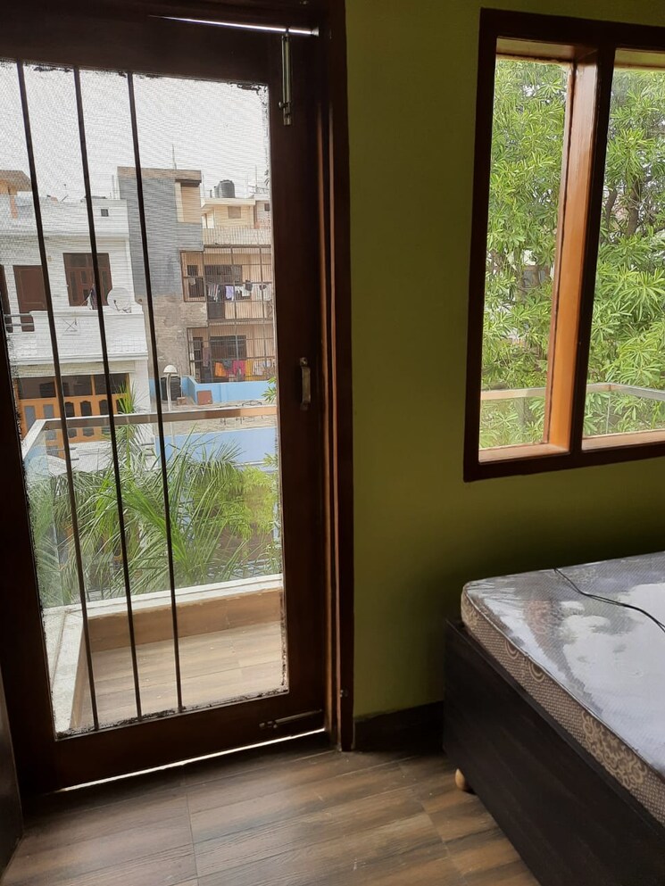 Balcony, beta ii greater noida 3.5 Bedroom 200 Sq.Mt. Independent House In Beta Ii Greater Noida Greater Noida 8790515