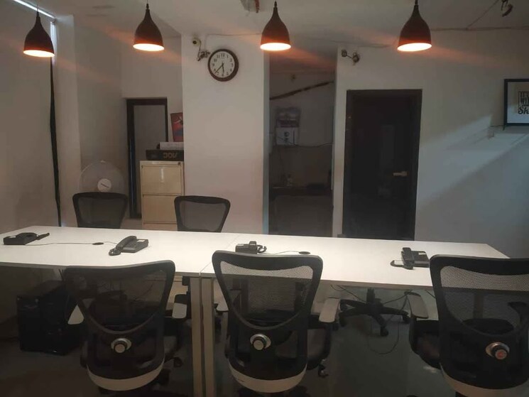 Team Area, vijay nagar Commercial Office Space 2250 Sq.Ft. In Vijay Nagar Indore 8790570
