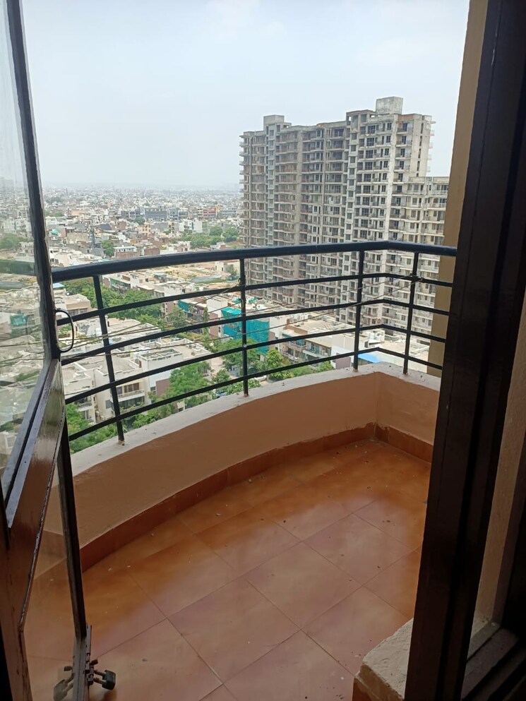 Balcony, rps-savana 3 Bedroom 1249 Sq.Ft. Apartment In Sector 88 Faridabad 8790582