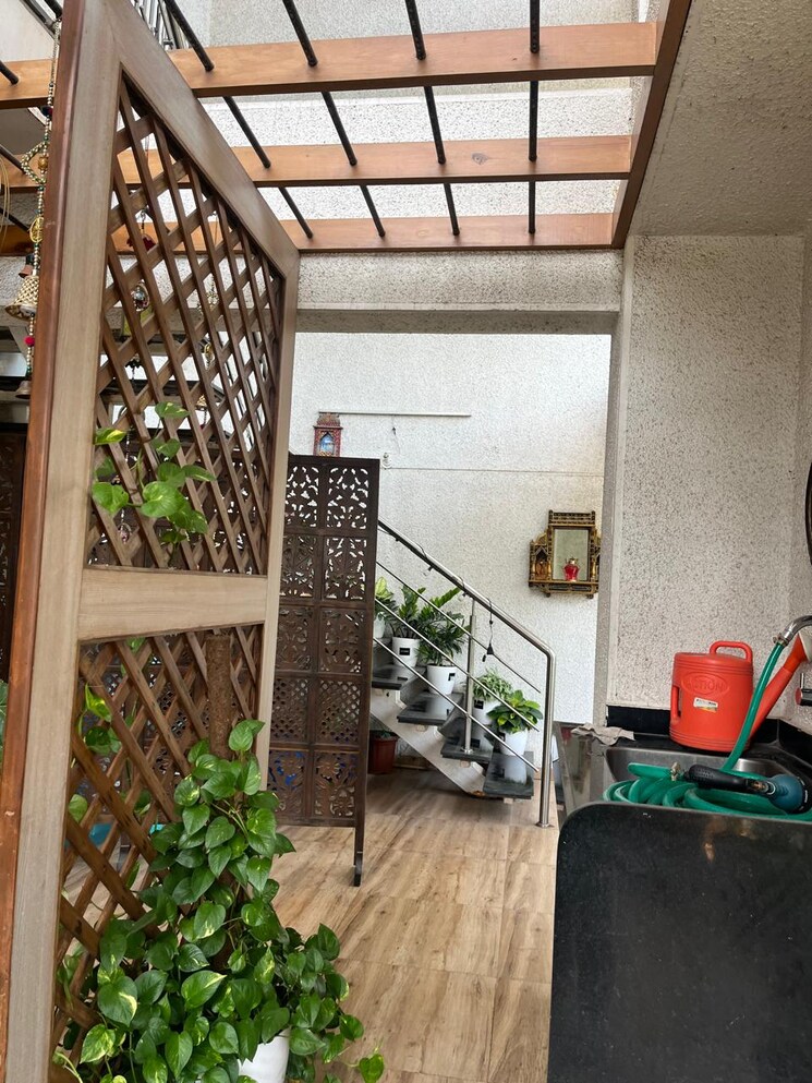 Other, erandwane 4 Bedroom 1900 Sq.Ft. Apartment In Erandwane Pune 8790628