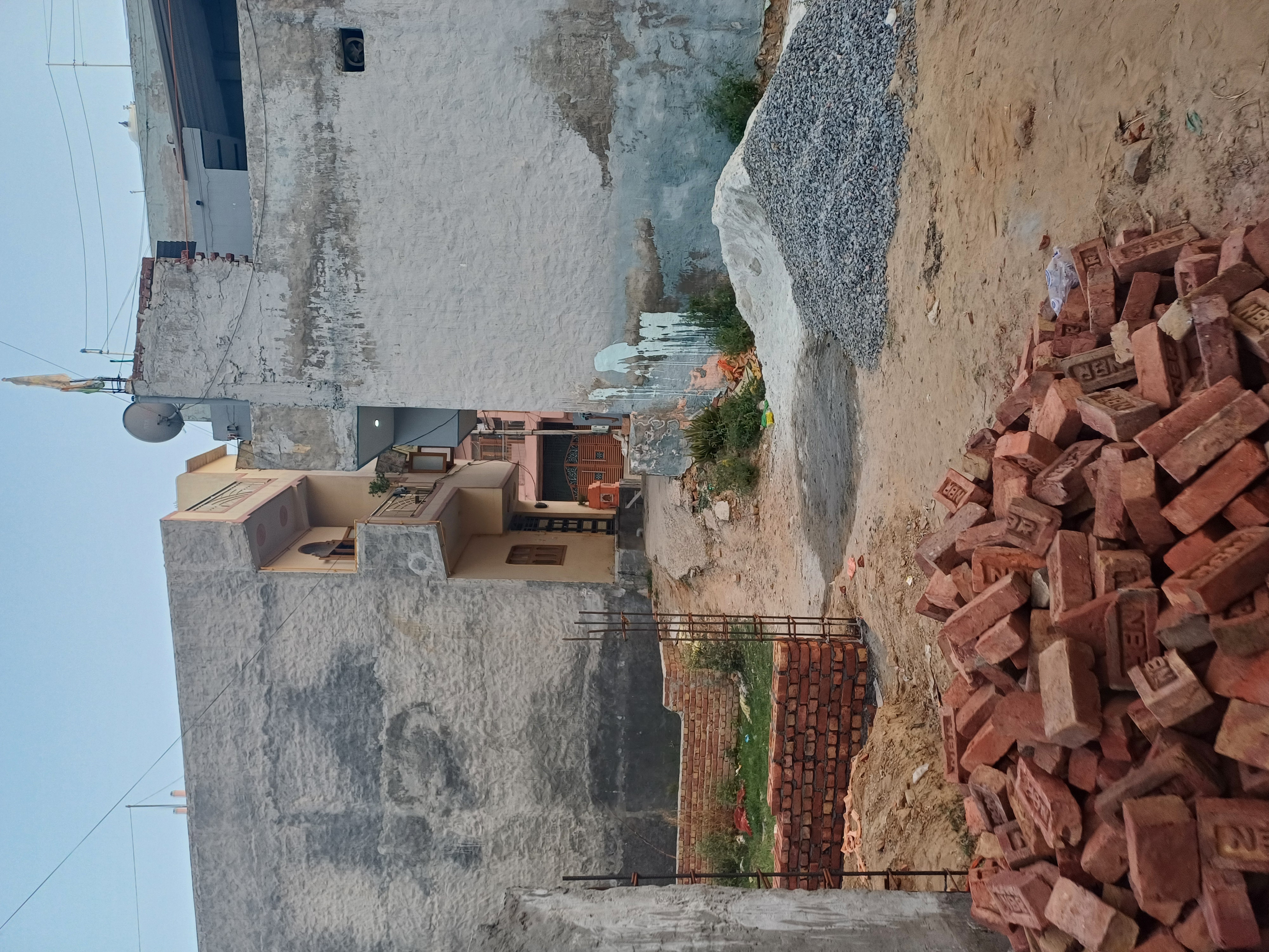 Plot For Sale in Jay Guru Ji Property 