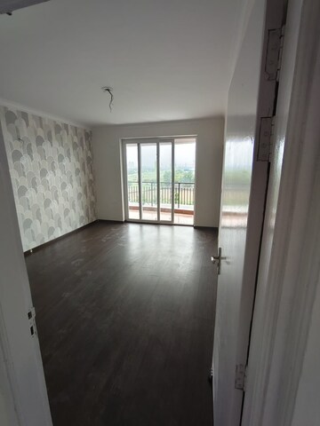 3.5 BHK Apartment For Sale in Pareena Express Heights, Sector 99