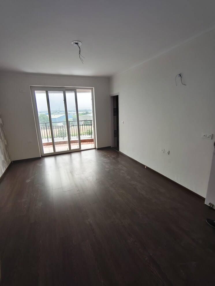 Room, pareena-express-heights 3.5 Bedroom 2150 Sq.Ft. Apartment In Sector 99 Gurgaon 8790587