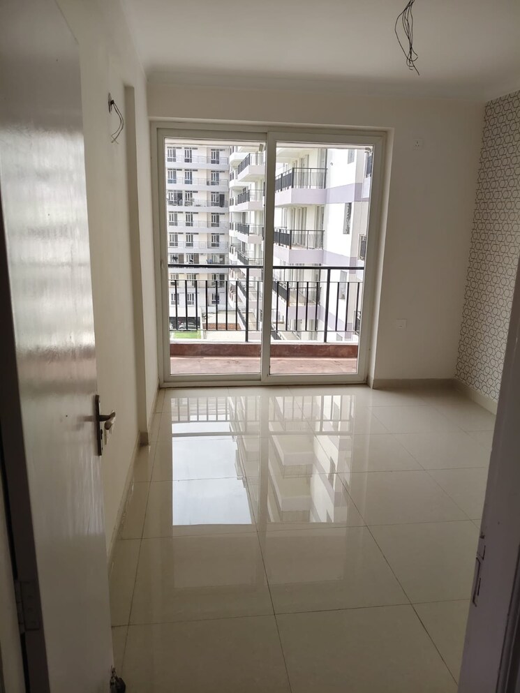 Room, pareena-express-heights 3.5 Bedroom 2150 Sq.Ft. Apartment In Sector 99 Gurgaon 8790587