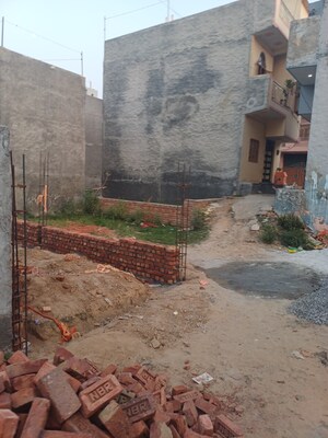  Plot For Sale in Dheeraj Nagar