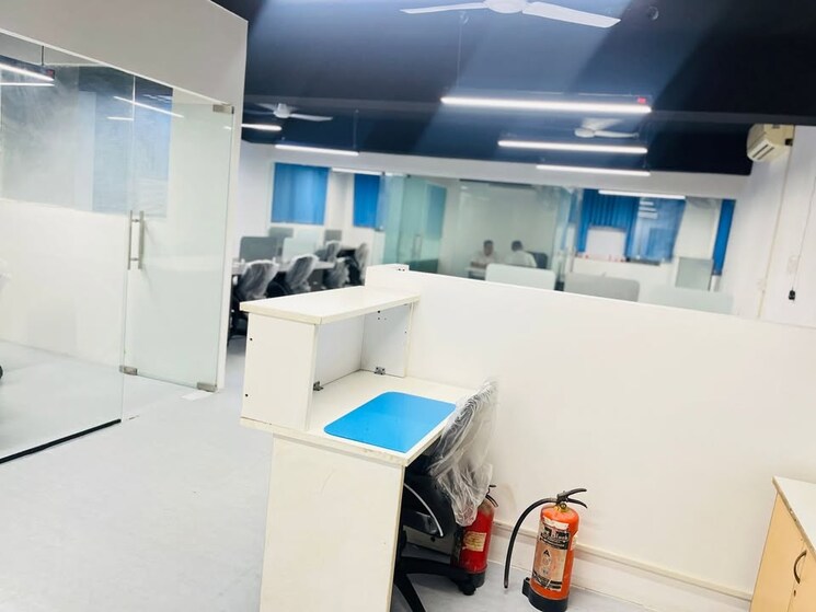 Team Area, vijay nagar Commercial Office Space 1550 Sq.Ft. In Vijay Nagar Indore 8790682