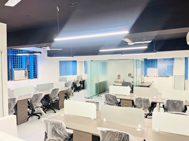 Team Area, vijay nagar Commercial Office Space 1550 Sq.Ft. In Vijay Nagar Indore 8790682