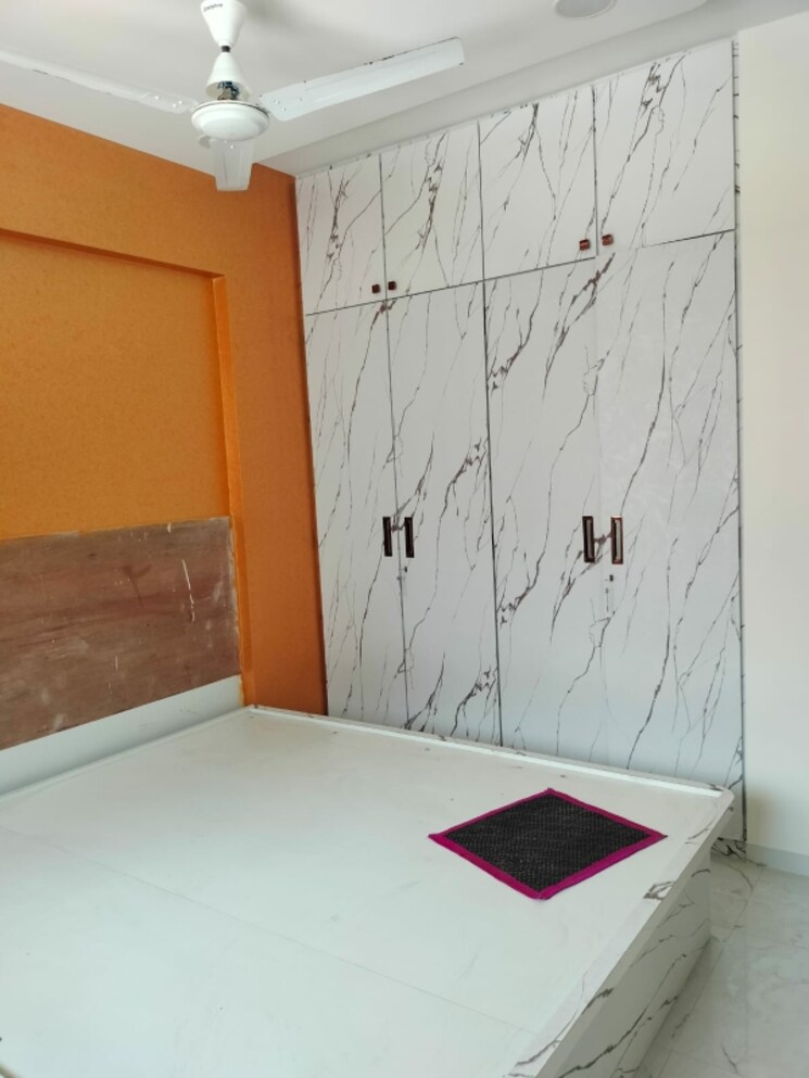 Room, dombivli east 1 Bedroom 360 Sq.Ft. Apartment In Dombivli East Thane 8790722